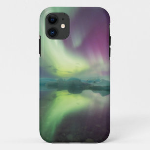 Funda Para iPhone 11 Islandia, Jokulsarlon. Luces de Aurora se reflejan
