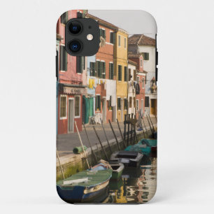Funda Para iPhone 11 Italia, Burano. Coloridas casas de la línea a