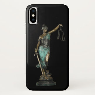 Funda Para iPhone X Lady Justice sobre el terciopelo negro