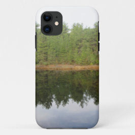 Funda Para iPhone 11 Lago de reflexión de árbol de pino