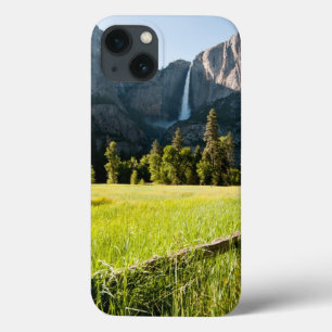 Funda Para iPhone 13 Las cataratas de Yosemite superiores