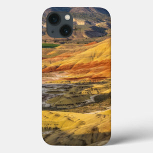 Funda Para iPhone 13 Las colinas pintadas en los lechos fósiles de John