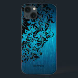 Funda Para iPhone 13 Lazo negro de aluminio con cepillo de color turque<br><div class="desc">Elegante fondo metálico azul-verde turquesa de fondo cepillado de aluminio luce negro encaje floral. Monograma de personalizable. Varias versiones de este diseño con diferente posición de encaje.</div>