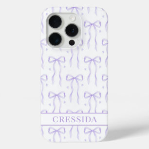 Funda Para iPhone 15 Pro Lazos de Coqueta Morada Monogramados
