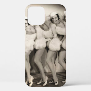 Funda Para iPhone 12 Línea de chicas de coro en furvintage blanco, retr