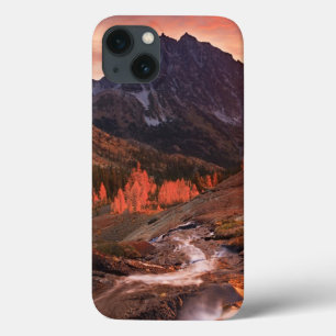 Funda Para iPhone 13 Luz de octubre en el lavabo de la linterna