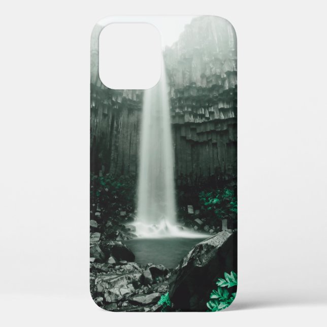 Funda De Case-Mate Para iPhone Magníficas vistas de la cascada de Svartifoss. Ima (Reverso )