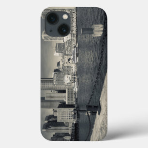 Funda Para iPhone 13 Massachusetts, Boston, edificios de Rowe's Wharf