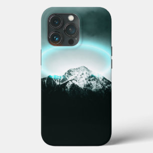 Funda Para iPhone 13 Pro Misteriosa luz de neón azul de montaña nevada