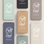 Funda Para iPhone 13 Pro Moda divertida de la tipografía verde sabio modern<br><div class="desc">El papá del golf es la tipografía moderna de sabio verde y blanco,  mejor padre por par. Navidades ideales,  cumpleaños,  regalo del día del padre para él.</div>