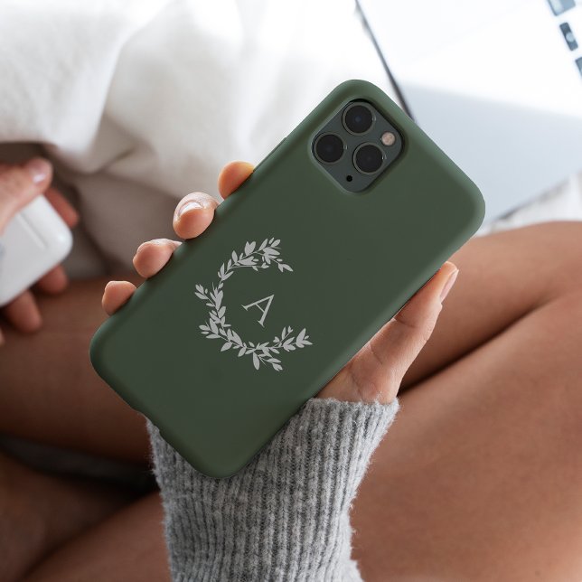 Funda De Case-Mate Para iPhone Monograma Botánico Verde Inicial (Subido por el creador)