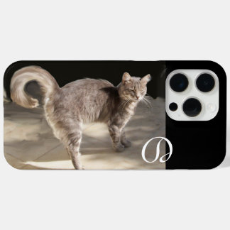 FUNDA PARA iPhone 15 PRO MAX MONOGRAMA CAT TURCO