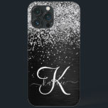 Funda Para iPhone 13 Pro Max Monograma de espuma negra Purpurina plateado perso<br><div class="desc">Personaliza fácilmente este elegante diseño de estuches de teléfono de moda con purpurina brillante de plata de bonito sobre fondo metálico cepillado negro.</div>