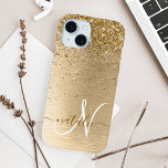 Funda Para iPhone 15 Monograma de impresión de Purpurina Metalizado cep<br><div class="desc">Personaliza fácilmente este diseño de estuche de teléfono de moda de moda con purpurina brillante de oro en bonito sobre fondo metálico cepillado de oro.</div>