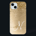 Funda Para iPhone 15 Mini Monograma de impresión Metalizado con pincel de or<br><div class="desc">Personaliza fácilmente este diseño de estuche de teléfono de moda de moda con purpurina brillante de oro en bonito sobre fondo metálico cepillado de oro.</div>