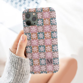 Funda Para iPhone 13 Pro Max Monograma de margarita retro Groovy 70