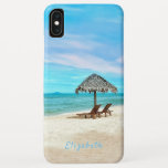 Funda Para iPhone XS Max Monograma de playa tropical<br><div class="desc">Este diseño es una relajante escena de playa con dos sillas de paja y un paraguas que da a un océano fresco azul. Puede personalizar este diseño fotográfico con su nombre,  y el color del texto se puede cambiar en el menú Edición. ¡Es tranquilo y exótico!</div>