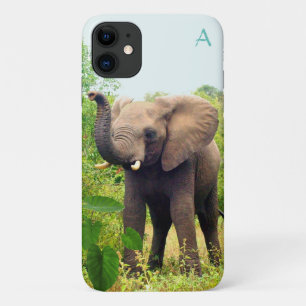 Funda Para iPhone 11 Monograma, elefante salvaje y plantas tropicales