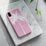 Funda Para iPhone 11 Pro Monograma elegante tropical rosa de árbol de palma<br><div class="desc">La elegante palmera blanca forma parte de un baldaquín sobre tu primera planta. Elegante diseño tropical vintage. La palmera está situada sobre un fondo blanco y rosa con un marco azul o blanco. De una colección de las finas obras de Chessie. Ver la colección completa a través del enlace de...</div>