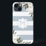 Funda Para iPhone 13 Monograma enmarcado con rayas azules de color blan<br><div class="desc">Diseño de Monograma con Rayas Azules Tiradas De Flor Blanca. Moderno y elegante, sólo tienes que añadir tu carta inicial personalizada. Hace un regalo moderno y elegante para ella, madres, abuelas, tías, novias y más. Este elegante y ondulado aspecto Feminine se caracteriza por sus pares de rayas horizontales Dusty Blue...</div>