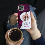 Funda Para iPhone 13 Monograma Foto Marble floral moderno Nombre person<br><div class="desc">Monograma Photo Modern Floral Marble Custom Name incluye tu foto favorita sobre un fondo de mármol y flores moradas. Personalice con su personalizado monograma y nombre editando el texto en el cuadro de texto proporcionado. Diseñado por ©Evco Studio www.zazzle.com/store/evcostudio</div>