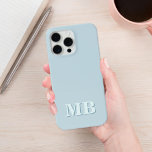 Funda Para iPhone 13 Monograma inicial minimalista moderno<br><div class="desc">Estuche minimalista Moderno de Monograma Inicial. Crea tu propio estuche para iPhone personalizado con el nombre inicial del personalizado.</div>