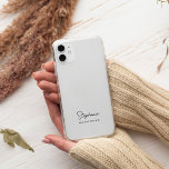 Funda Para iPhone 14 Pro Max De Case-Mate Monograma Minimalista moderno negro y blanco<br><div class="desc">Este sencillo y elegante diseño de monograma presenta su primer nombre en un elegante guión de escritura a mano en negro y su apellido en letra minimalista sans serif sobre fondo blanco.</div>