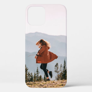 Funda Para iPhone 12 Mujer con abrigo marrón
