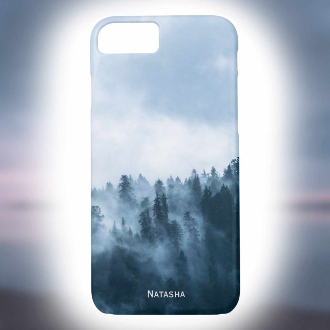 Funda De Case-Mate Para iPhone Niebla atmosférica personalizada sobre un bosque (Subido por el creador)