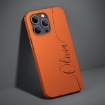 Funda Para iPhone 14 De Case-Mate Nombre del guión de caligrafía elegante naranja ne<br><div class="desc">Naranja Shimmer White Elegant Calligraphy Script Personalizado Nombre personalizado iPhone 14 Smart Phone Cases presenta un diseño moderno y moderno,  sencillo y elegante con su nombre personalizado en una tipografía de escritura caligráfica escrita a mano y elegante sobre un fondo naranja metálico. Diseñado por ©Evco Studio www.zazzle.com/store/evcostudio</div>