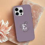 Funda Para iPhone 15 Pro Max Nombre exclusivo de estilo y tipo de monograma púr<br><div class="desc">Sencillo y femenino, este elegante y elegante estuche para iPhone tiene una representación de su nombre y monograma con serios clásicos y una tipografía de escritura más ornamentada en una simetría equilibrada. Los tres elementos se mezclan con una sofisticada armonía y crean su propio logotipo de marca personal. Se muestra...</div>