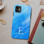 Funda Para iPhone 11 Nombre Monograma Azul<br><div class="desc">Este elegante estuche para iPhone está decorado con un diseño de acuarela en tonos azules. Personalizable fácil con su nombre y monograma. Utilice la opción Personalizar adicional para cambiar el tamaño,  estilo o color del texto si lo desea.</div>