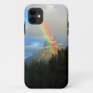 Funda Para iPhone 11 Nubes arco iris y tormenta sobre la montaña nevada