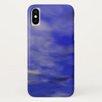 NUBES EN EL CIELO AZUL