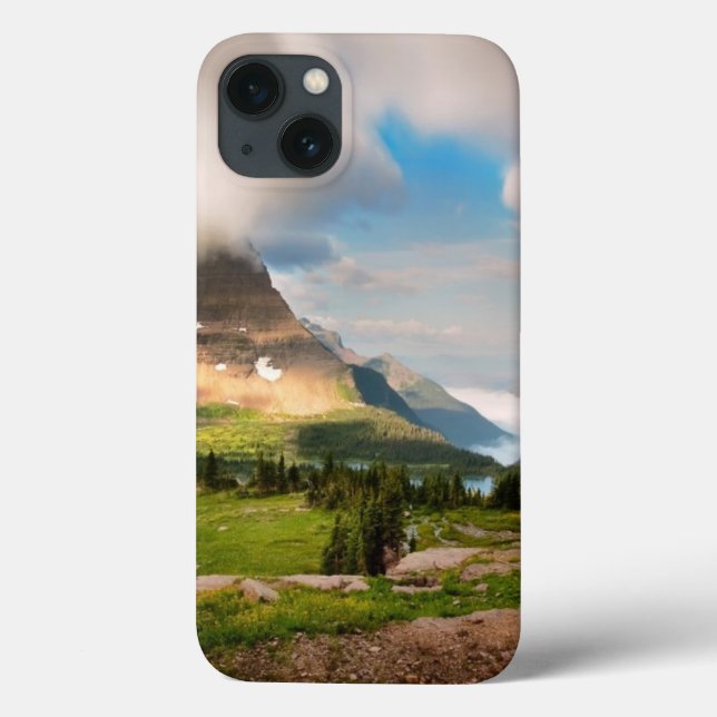 Funda De Case-Mate Para iPhone Nubes que barren a través de las montañas (Reverso)