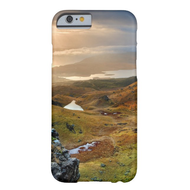 Funda De Case-Mate Para iPhone Paisaje de las colinas rocosas de Escocia (Reverso)