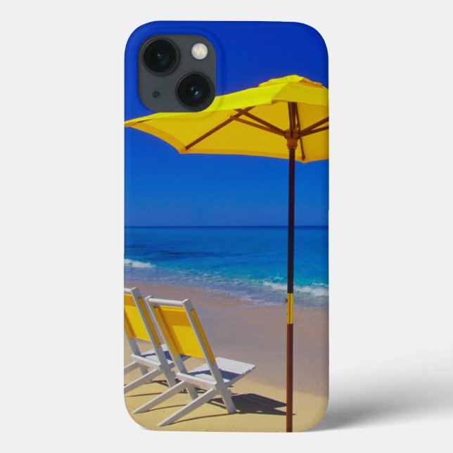 Funda De Case-Mate Para iPhone Paraguas de playa amarillos y sillas impecables (Reverso)