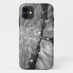 Funda Para iPhone 11 Paseando por una sección suave de sendero para bic