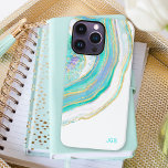 Funda Para iPhone 14 Pro Max De Case-Mate Pastel Aqua y Agate Morado con Monograma<br><div class="desc">Proteja su teléfono con un funda de diseño con un diseño de piedra de ágate en un moderno pastel femenino de agua, morado, azul y oro. Se incluye una plantilla de texto para personalizar con el monograma u otro texto deseado. También puede eliminar el monograma de ejemplo si desea solicitar...</div>