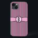 Funda Para iPhone 13 Patrón de monograma retro rayado negro rosado<br><div class="desc">Este bonito diseño funda de los años 50, con una decoración jovial, ligeramente retro, muestra rayas rosas, negras y rosas claras y un espacio que puedes personalizar / personalizar. Simplemente agregue su propio monograma / inicial en el campo "Personalízalo". El tipo de letra cuadrado le da al monograma un aspecto...</div>