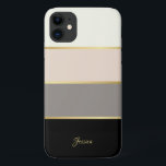 Funda Para iPhone 11 Patrón de rayas modernas y elegantes con nombre<br><div class="desc">Elegante y femenino, este elegante diseño presenta amplias rayas horizontales en crema, rosa, taupe y negro con delgadas líneas doradas que dividen los colores de las rayas. Se incluye una plantilla de texto para personalizar con su nombre, iniciales de monograma u otro texto deseado. También puede eliminar el texto de...</div>