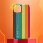 Funda Para iPhone 14 Plus De Case-Mate Patrón de rayas retro colores de arco iris monogra<br><div class="desc">Un arco iris retro con colores inspirados de los años 70 y un patrón mínimo. Se pueden cambiar los colores verde,  azul,  amarillo,  naranja y rojo. Las grandes rayas que corren verticalmente lo convierten en un aspecto atrevido pero mínimo para tu cubierta.</div>