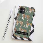 Funda Para iPhone 11 Patrón de tigres de acuarela verde tropical con no<br><div class="desc">"Adúmbrense en la elegancia salvaje de la naturaleza con nuestro patrón de tigres de acuarela verde tropical. Cada elemento con este diseño cautivador encapsula el espíritu vibrante de la jungla, mezclando exuberante vegetación con la majestuosa presencia de tigres. Ya sea que esté decorando sus necesidades diarias o mejorando la decoración...</div>