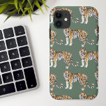 Funda Para iPhone 11 Patrón silvestre de los tigres de acuarela tropica<br><div class="desc">Patrón silvestre de los tigres de acuarela tropicales modernos</div>