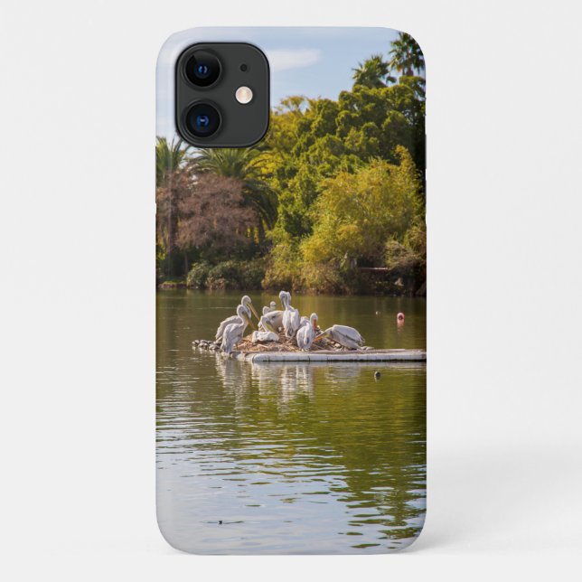 Funda De Case-Mate Para iPhone Pelícanos en el lago del Zoológico de Phoenix (Reverso)