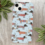 Funda Para iPhone 14 Plus De Case-Mate Perro Dachshund Sausage<br><div class="desc">Pequeña salchicha de Dachshund o perritos de peluquería en ropa de cama de lana. Perfecto para los amantes de los perros y los paseantes. Arte original de Nic Squirrell.</div>