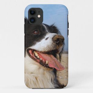 Funda Para iPhone 11 Perro feliz en la playa
