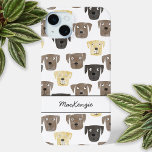 Funda Para iPhone 15 Mini Perro recuperador de labrador personalizado<br><div class="desc">Pintura acuarela de divertidos perros Labrador Retriever,  perfecta para amantes de mascotas,  caminantes de perros,  criadores de perros y veterinarios. Cambie el nombre a personalizar.</div>