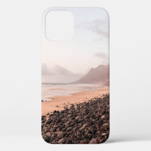 FUNDA PARA iPhone 12 PIEDRAS NEGRAS EN LA COSTA DE MAR
