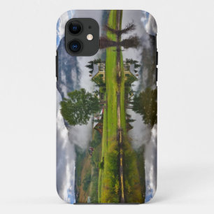 title_seo2 Poca casa en niebla en el lago